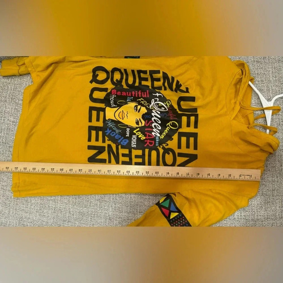 On Fire Queen Yellow Long Sleeve Hoodie T-Shirt Sz XL - Picture 7 of 7